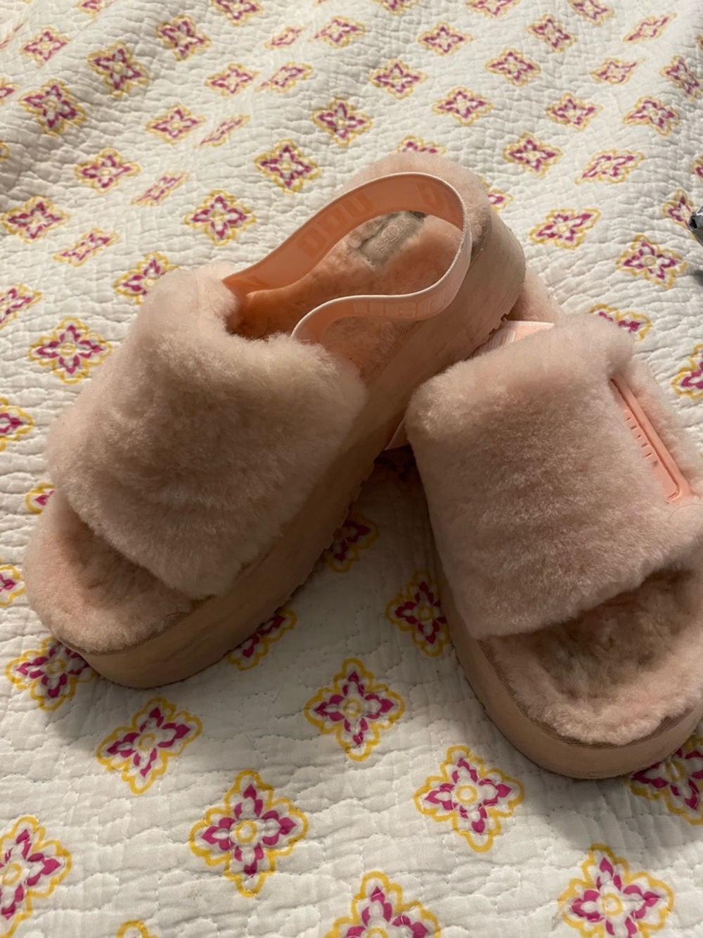 Koolaburra Plush Slide Slippers in Blush Pink